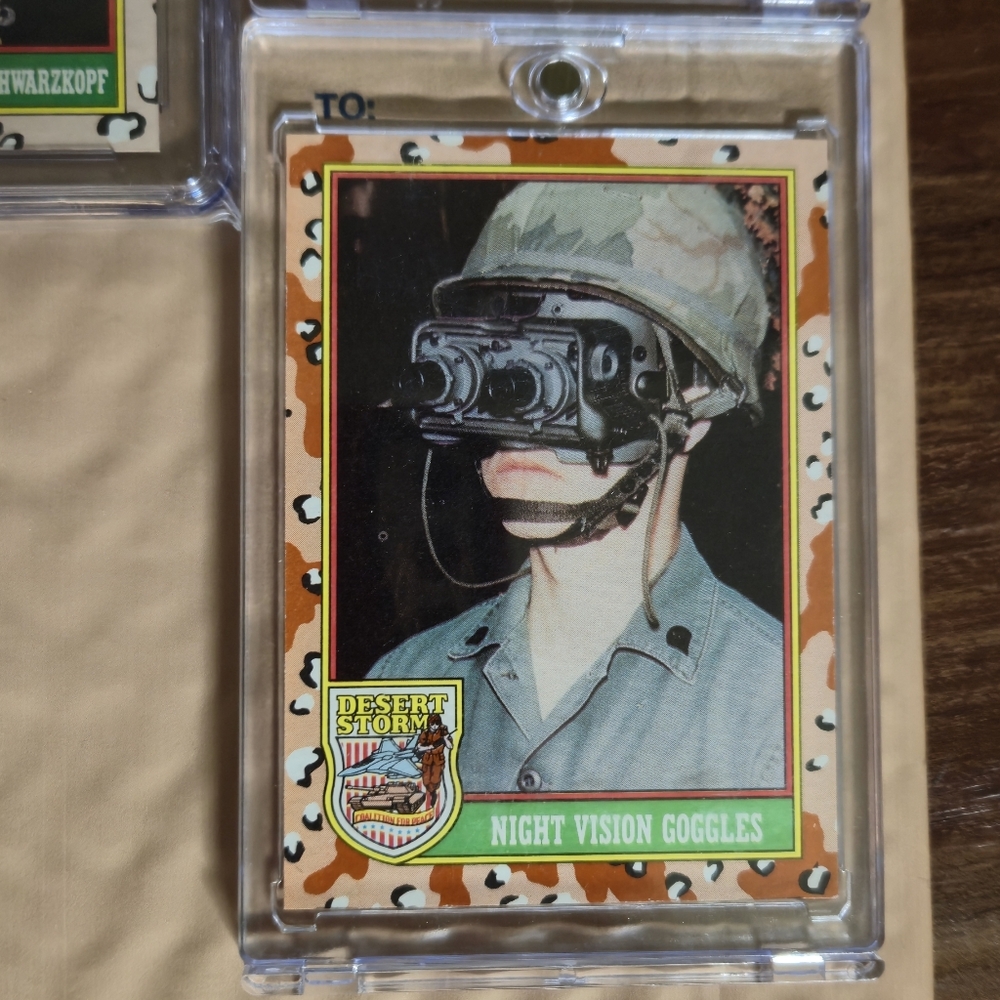 7 Topps 1991 Desert Storm War Cards Including Graded Card - Picture 8 of 15